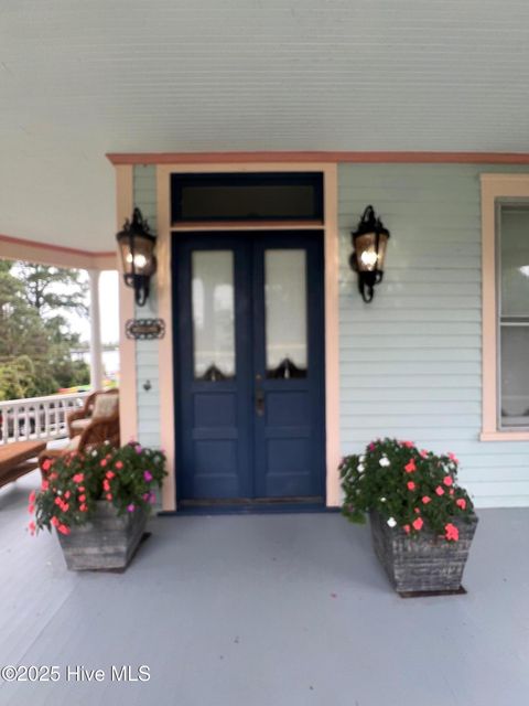 Tiny photo for 603 W Main Street, Washington, NC 27889 (MLS # 100530242)