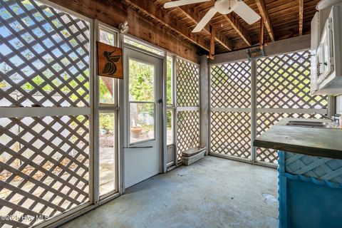 A home in Oak Island