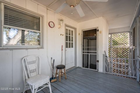 A home in Oak Island