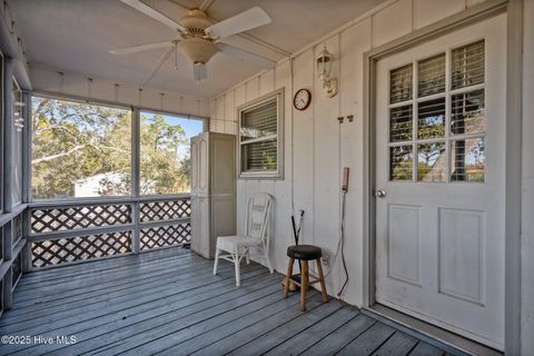 A home in Oak Island