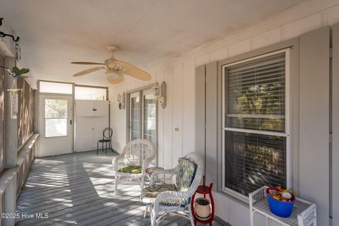 A home in Oak Island