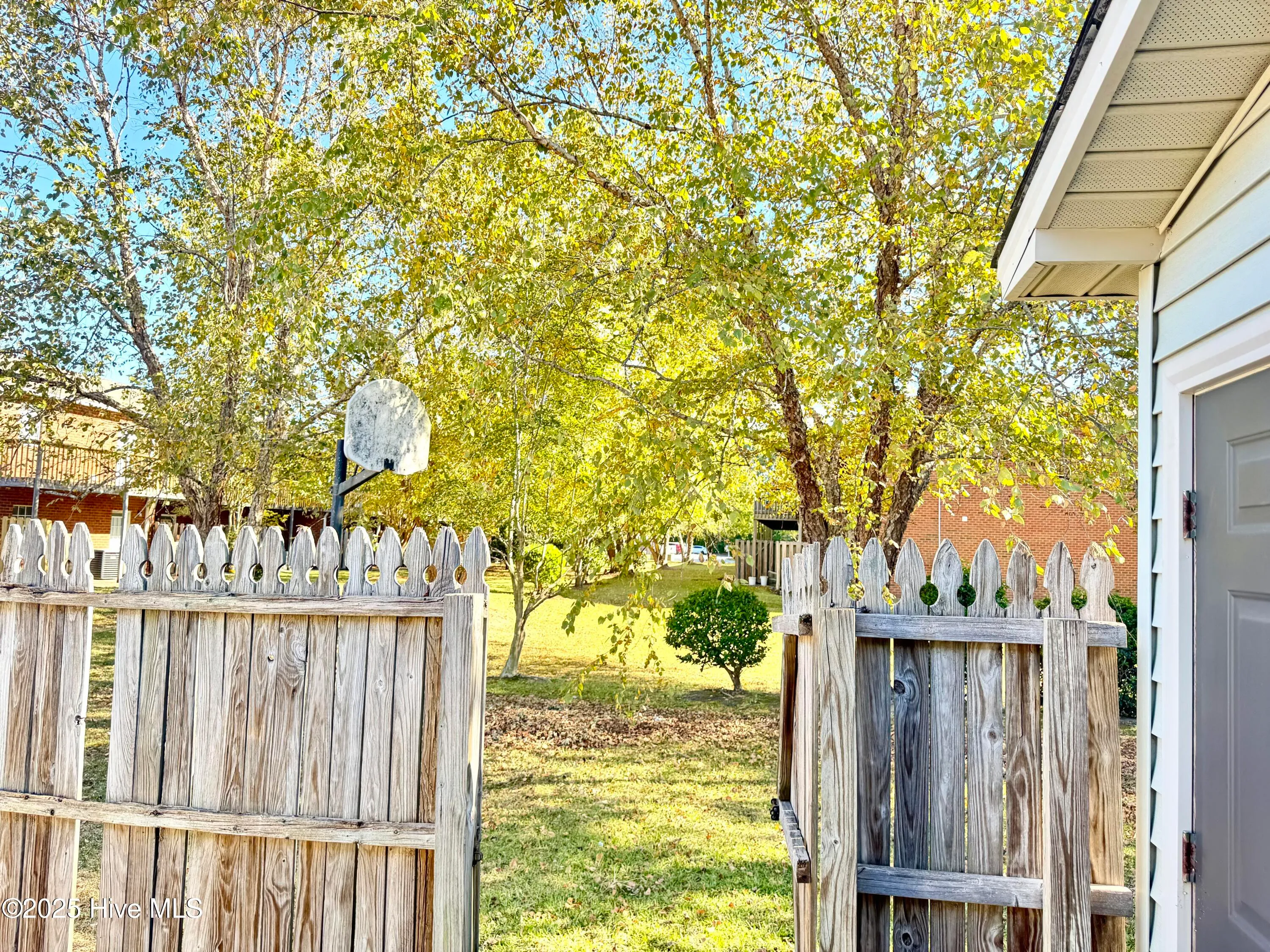 Greenville, North Carolina 27858, United States, 2 Bedrooms Bedrooms, ,2 BathroomsBathrooms,Residential,Active,234366