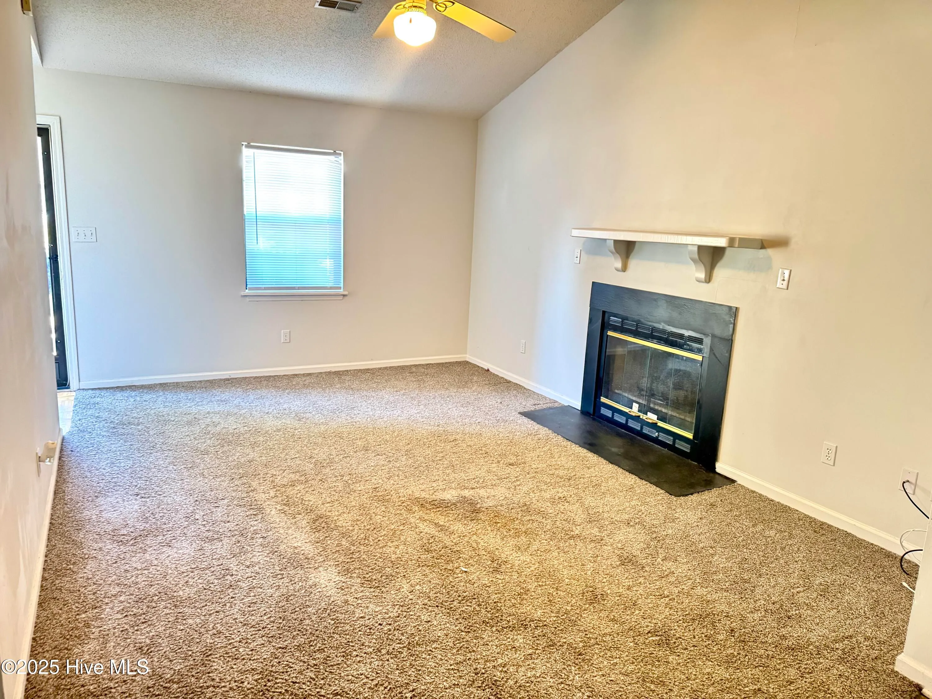 Greenville, North Carolina 27858, United States, 2 Bedrooms Bedrooms, ,2 BathroomsBathrooms,Residential,Active,234366