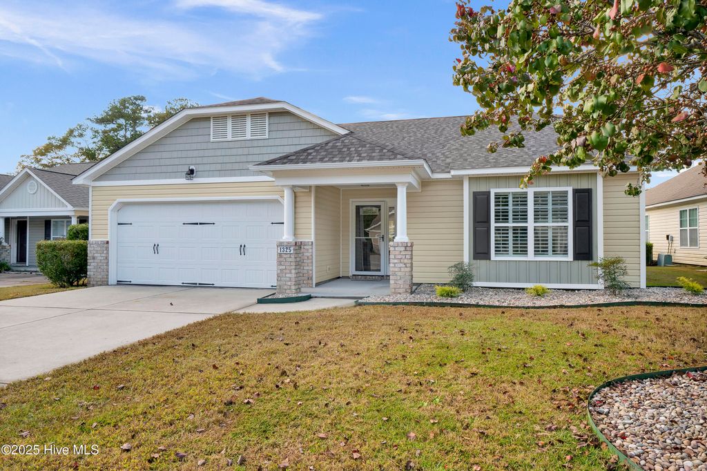 Photo of 1325 Clancy Drive NE, Leland, NC 28451 (MLS # 100539552)