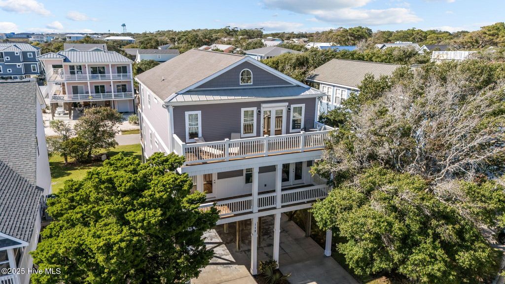 Photo of 112 SE 71st Street, Oak Island, NC 28465 (MLS # 100536844)