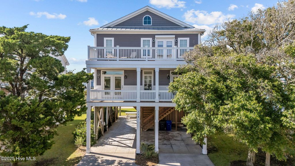 Photo of 112 SE 71st Street, Oak Island, NC 28465 (MLS # 100536844)