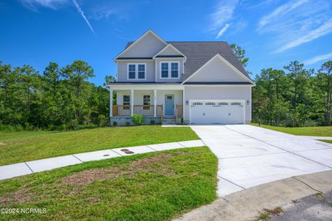 A home in Hubert