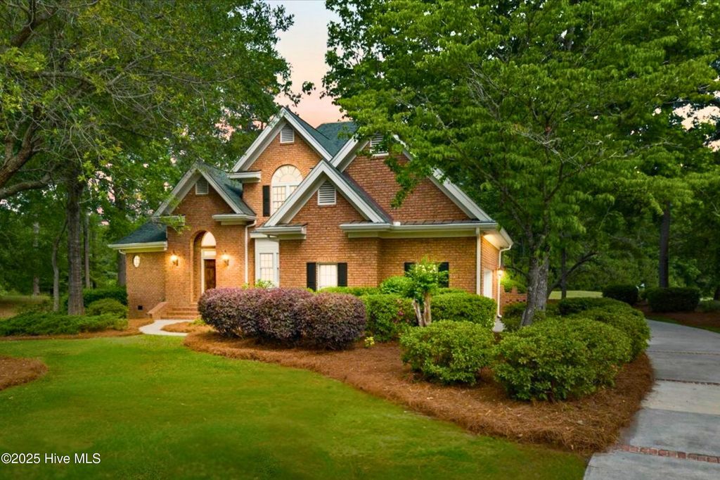 Photo of 79 Windsor Circle SW, Ocean Isle Beach, NC 28469 (MLS # 100506579)