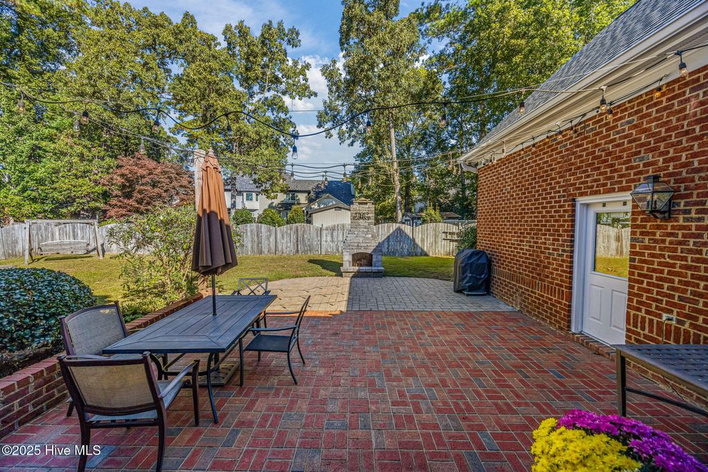 Photo of 605 Ashburton Drive, Greenville, NC 27858 (MLS # 100537448)