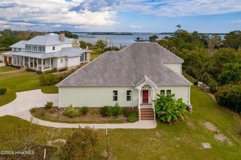 A home in Swansboro