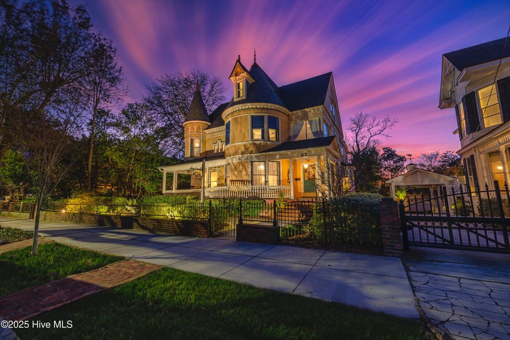 Photo of 412 S 3rd Street, Wilmington, NC 28401 (MLS # 100509223)