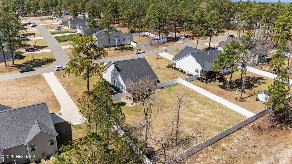 listing image 44