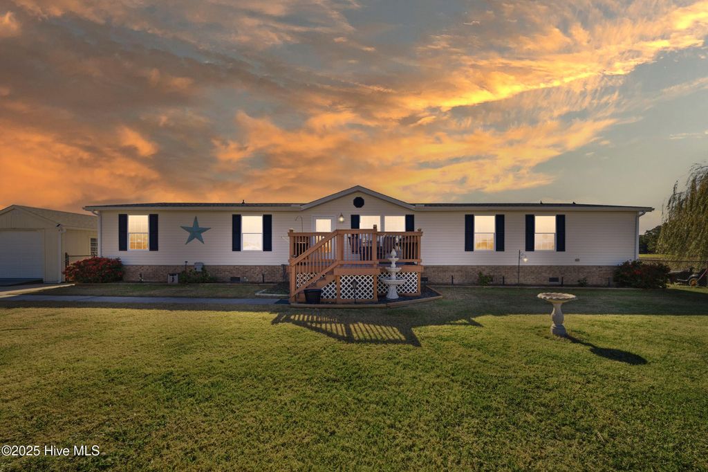 Photo of 118 Wesley Road, Shiloh, NC 27974 (MLS # 100541904)