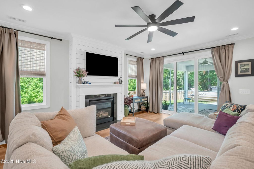 Photo of 91 Saratoga Way, Rocky Point, NC 28457 (MLS # 100520930)
