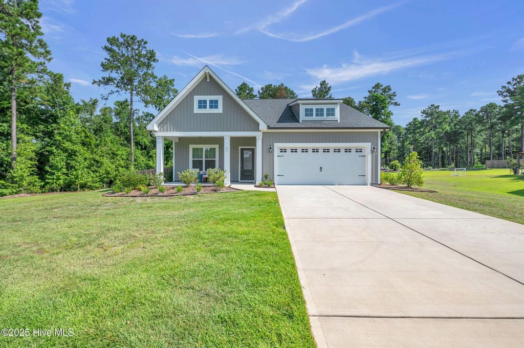 Photo of 91 Saratoga Way, Rocky Point, NC 28457 (MLS # 100520930)