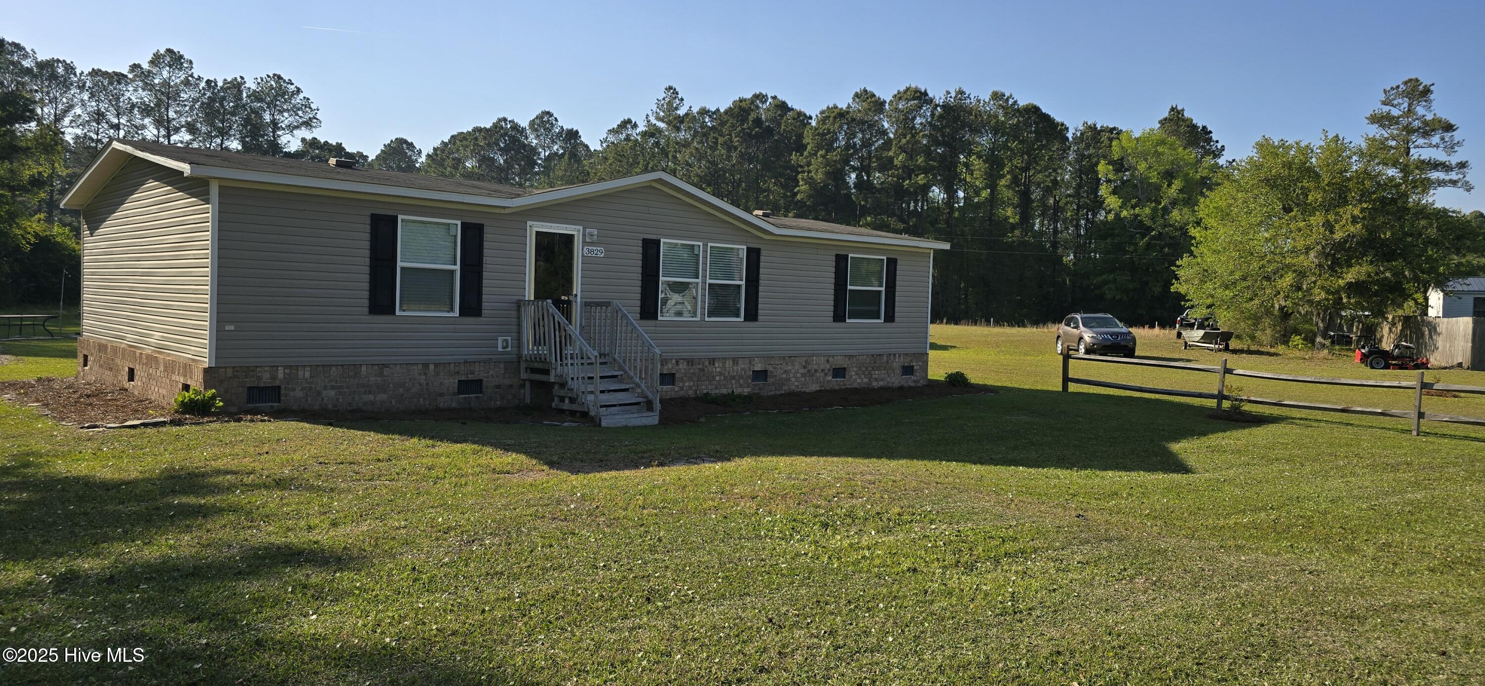 Listing image 4