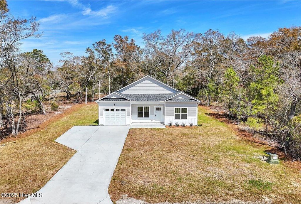 Photo of 1980 N Tanglewood Drive SW, Supply, NC 28462 (MLS # 100500083)