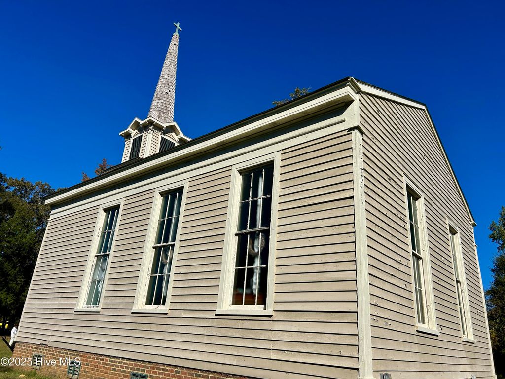 Photo of 409 S Main Street, Lewiston Woodville, NC 27849 (MLS # 100536007)