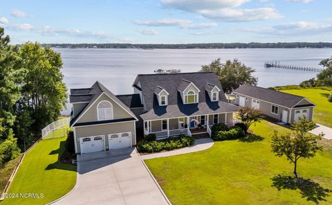 A home in Swansboro