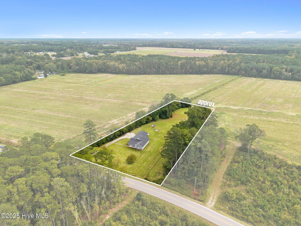 Photo of 7547 Etheridge Road NW, Longwood, NC 28452 (MLS # 100536505)