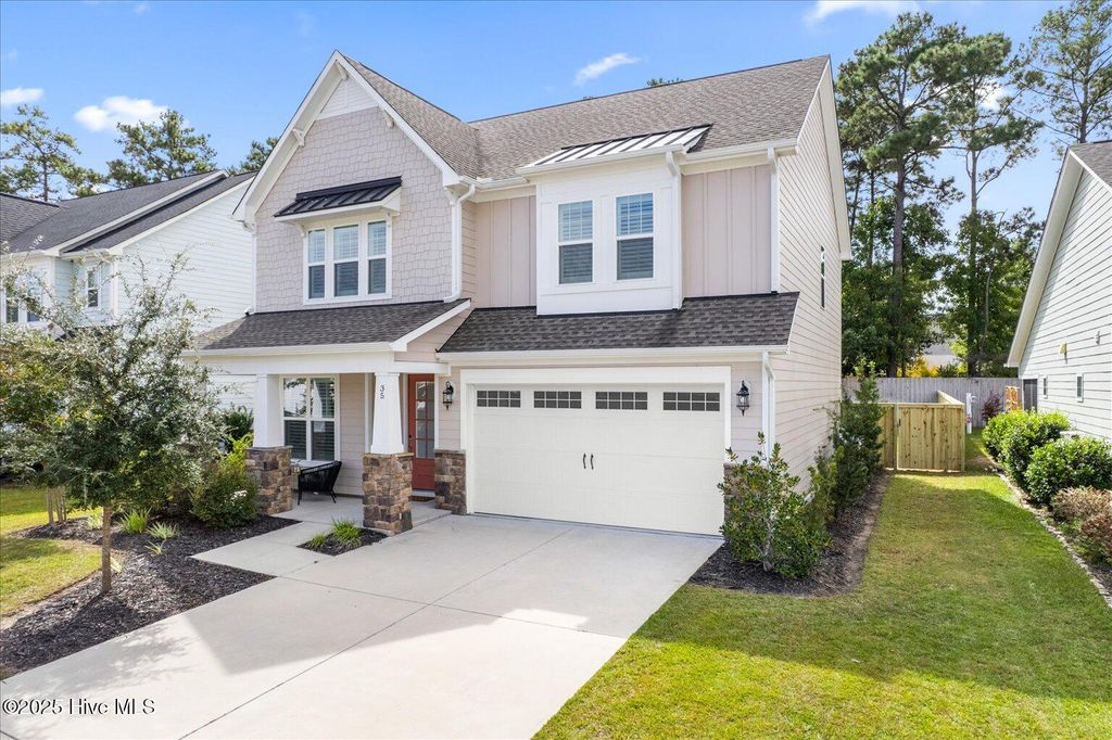 Photo of 35 W Cloverfield Lane, Hampstead, NC 28443 (MLS # 100500443)