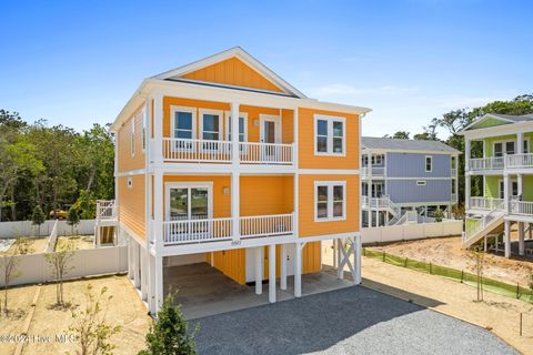 A home in Oak Island