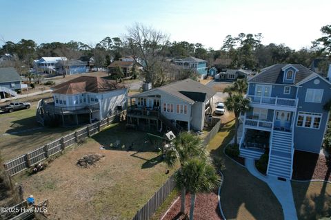 A home in Oak Island