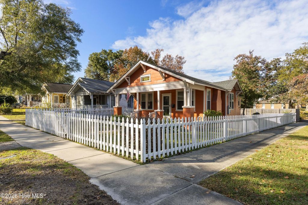 Photo of 1115 Grace Street, Wilmington, NC 28401 (MLS # 100541674)