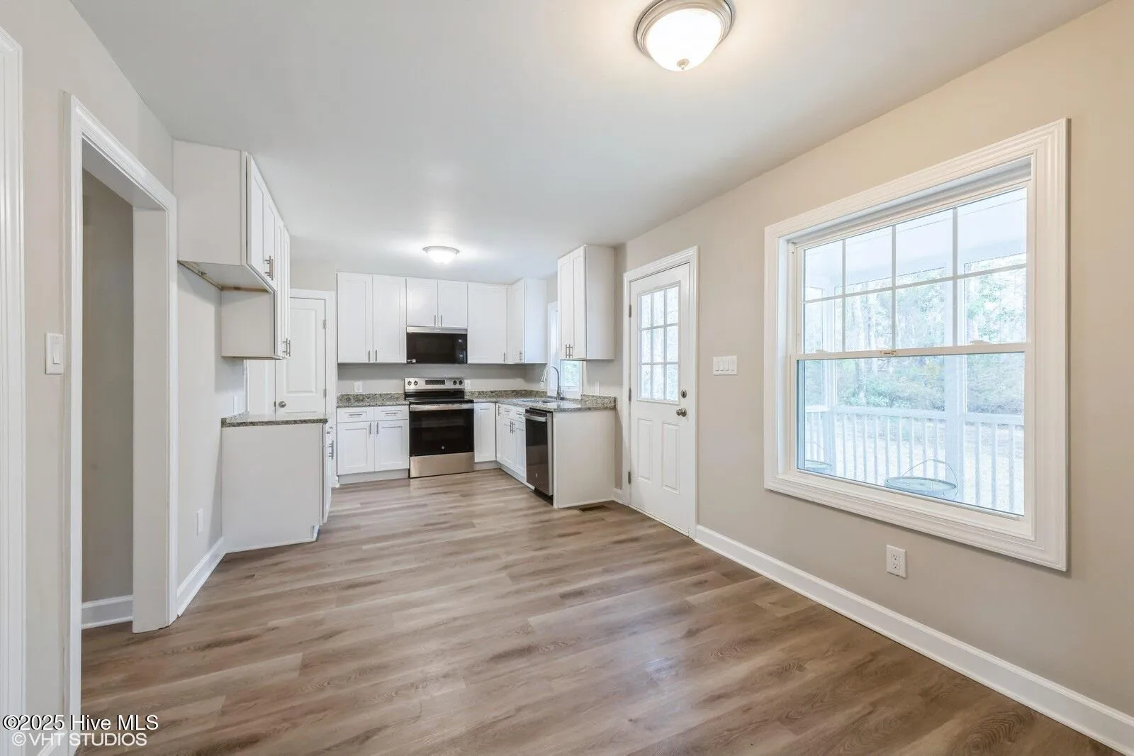 Whiteville, North Carolina 28472, United States, 4 Bedrooms Bedrooms, ,3 BathroomsBathrooms,Residential,Active,97597