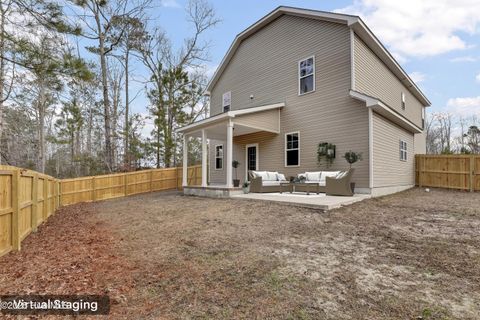 A home in Sneads Ferry