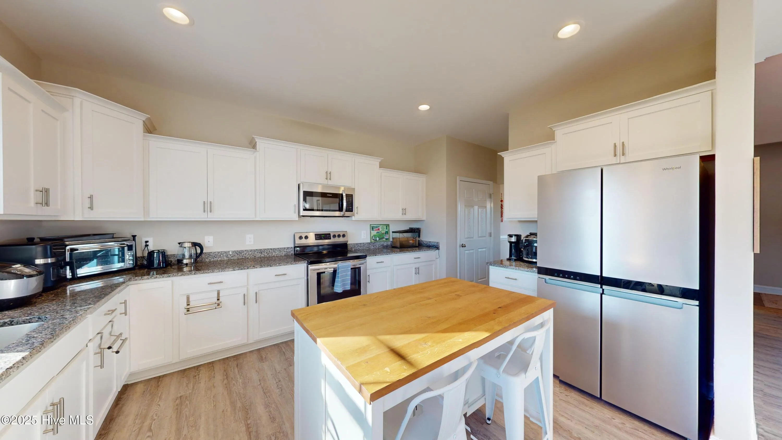 Stella, North Carolina 28582, United States, 4 Bedrooms Bedrooms, ,3 BathroomsBathrooms,Residential,Active,5146