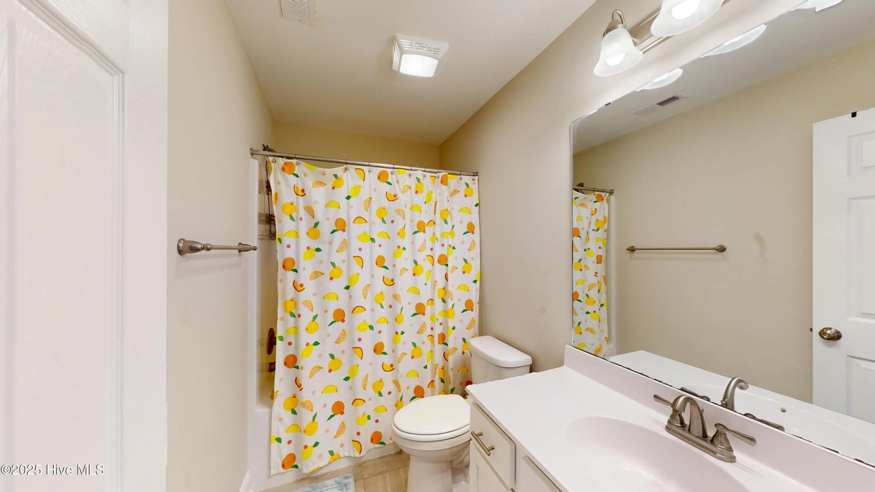 Stella, North Carolina 28582, United States, 4 Bedrooms Bedrooms, ,3 BathroomsBathrooms,Residential,Active,5146