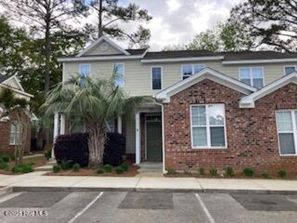 Photo of 921 Downey Branch Lane, Wilmington, NC 28403 (MLS # 100534333)