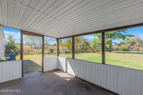 Tiny photo for 409 Foxtrace Lane, Hubert, NC 28539 (MLS # 100539855)