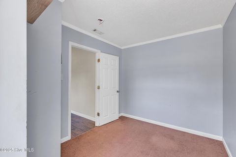 Tiny photo for 409 Foxtrace Lane, Hubert, NC 28539 (MLS # 100539855)