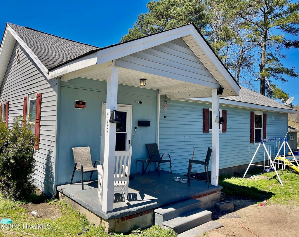 Photo of 149 Hannah Pickett First Avenue, Rockingham, NC 28379 (MLS # 100537996)