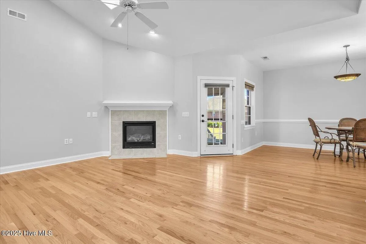 Wilmington, North Carolina 28409, United States, 3 Bedrooms Bedrooms, ,2 BathroomsBathrooms,Residential,Coming Soon,221456