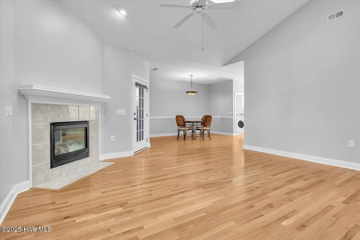 Wilmington, North Carolina 28409, United States, 3 Bedrooms Bedrooms, ,2 BathroomsBathrooms,Residential,Coming Soon,221456