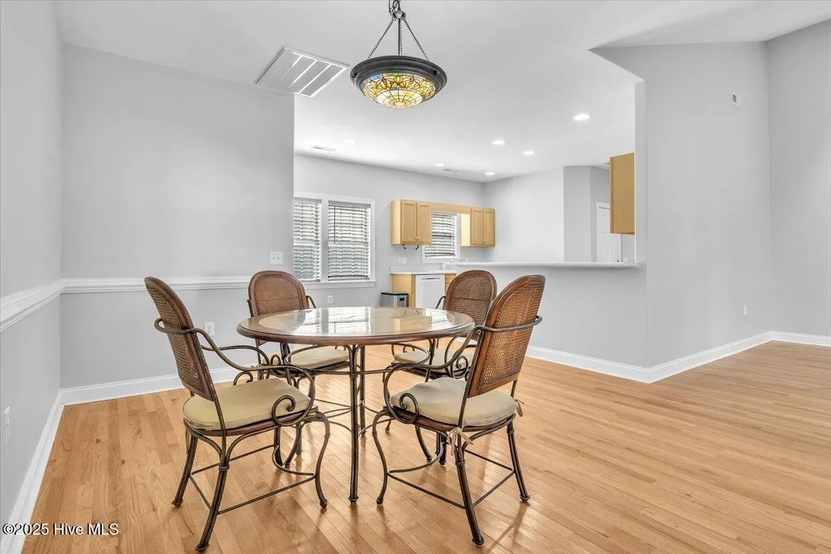 Wilmington, North Carolina 28409, United States, 3 Bedrooms Bedrooms, ,2 BathroomsBathrooms,Residential,Coming Soon,221456