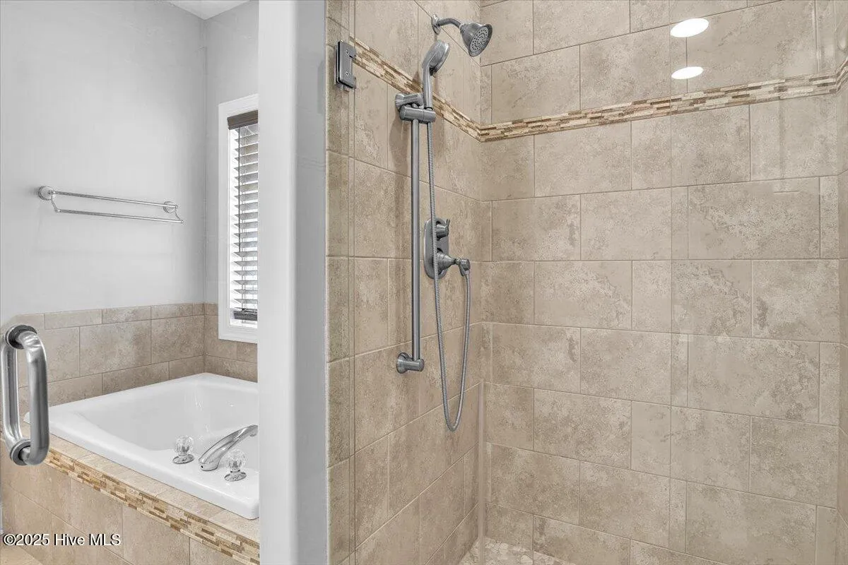 Wilmington, North Carolina 28409, United States, 3 Bedrooms Bedrooms, ,2 BathroomsBathrooms,Residential,Coming Soon,221456