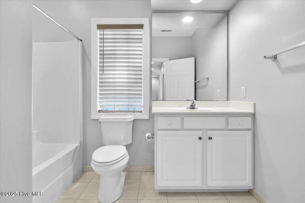 Wilmington, North Carolina 28409, United States, 3 Bedrooms Bedrooms, ,2 BathroomsBathrooms,Residential,Coming Soon,221456