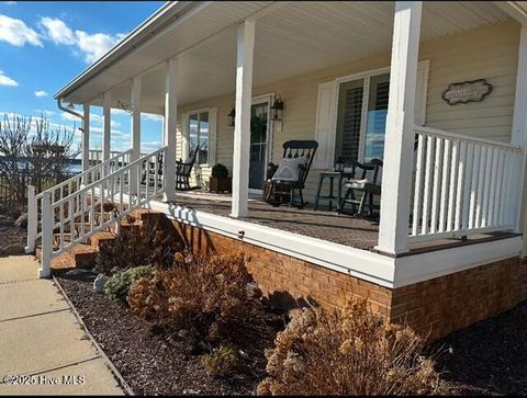 A home in Currituck