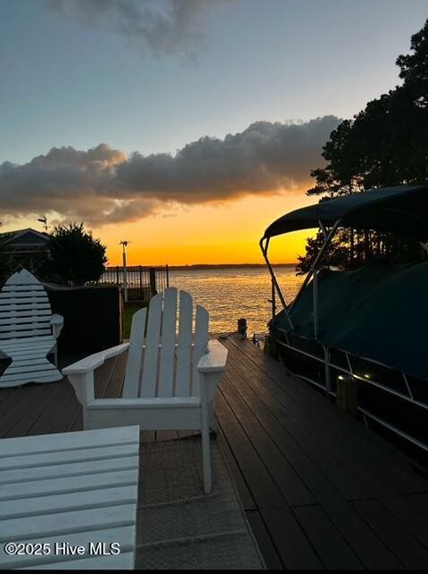 A home in Currituck