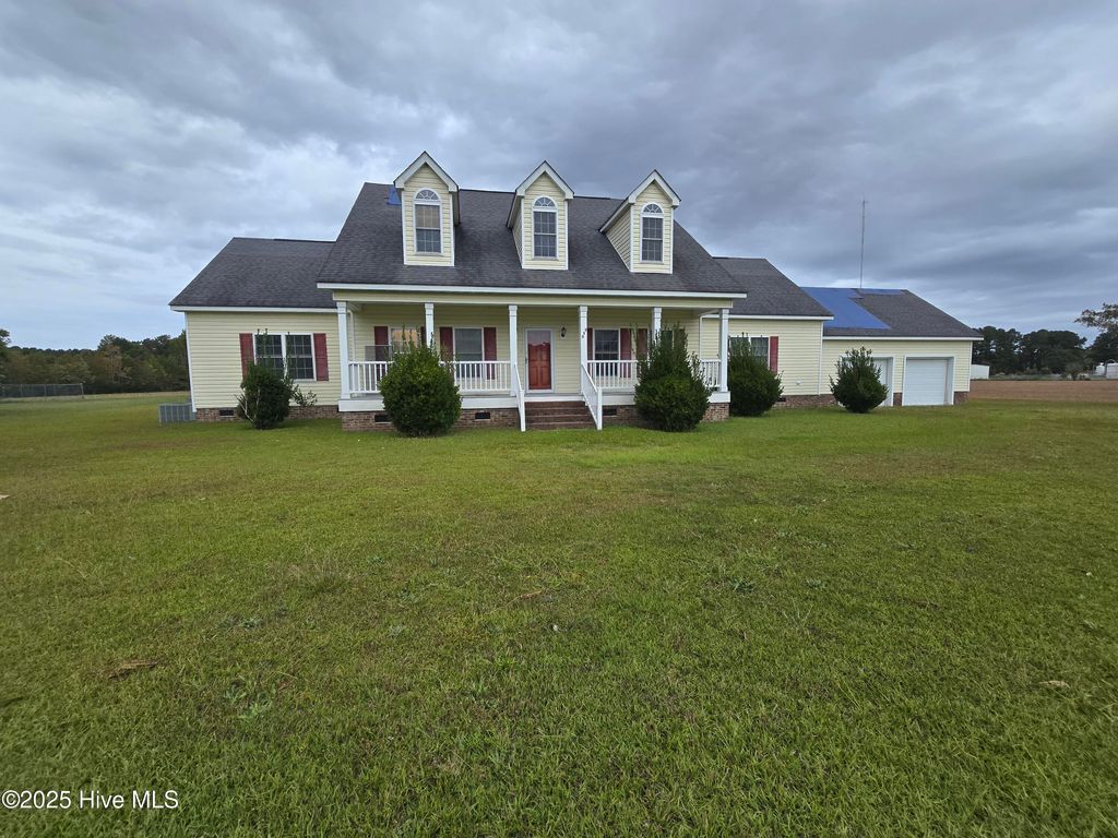 Photo of 550 W Mill Pond Road, Roper, NC 27970 (MLS # 100536390)
