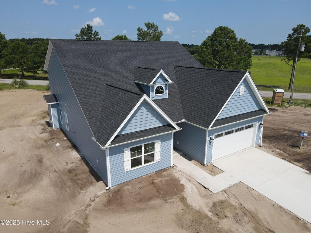 Photo of 309 River Oats Court, Holly Ridge, NC 28445 (MLS # 100516333)