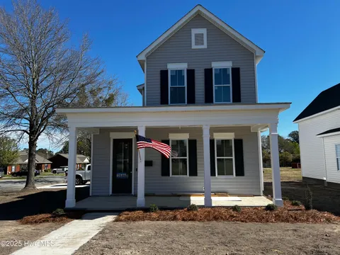 MLS: 100500345