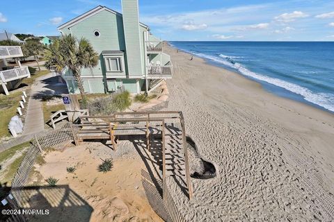 A home in Kure Beach