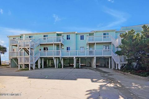 A home in Kure Beach