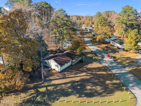Tiny photo for 501 Oak Lane, Jacksonville, NC 28540 (MLS # 100543072)