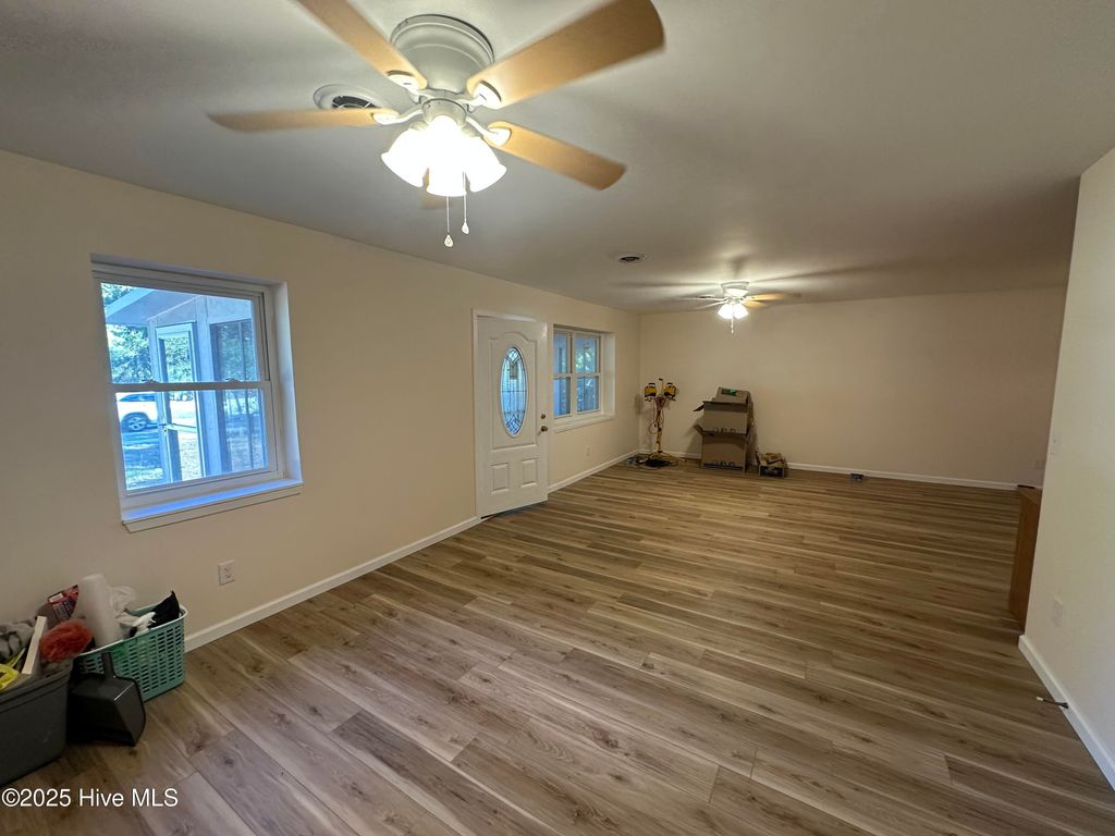 Photo of 911 N Caswell Avenue, Southport, NC 28461 (MLS # 100543664)